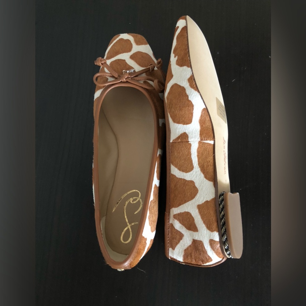 NEW Sam Edelman Real Fur Dyed Cow Hair Flats Tan Ivory - Picture 8 of 9